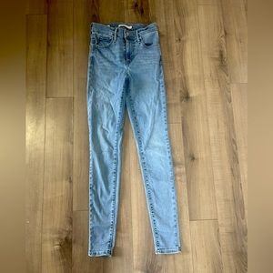 Levi’s 720 super skinny size 24 jeans